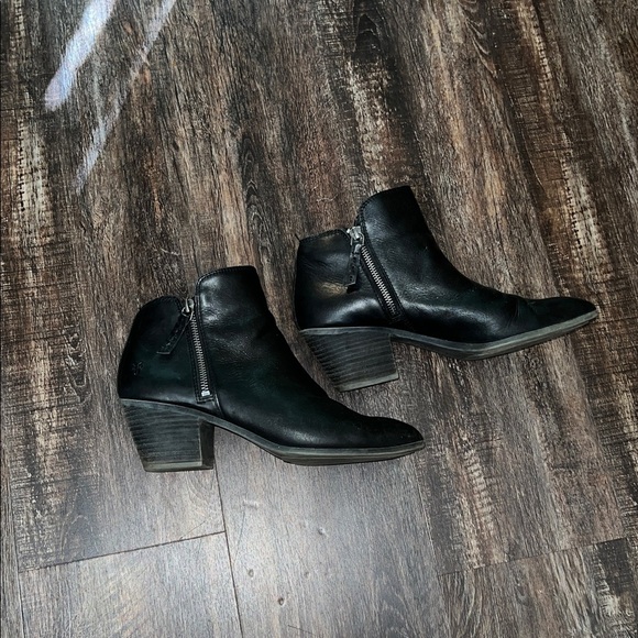 Frye Black Ankle Boots - Picture 2 of 6